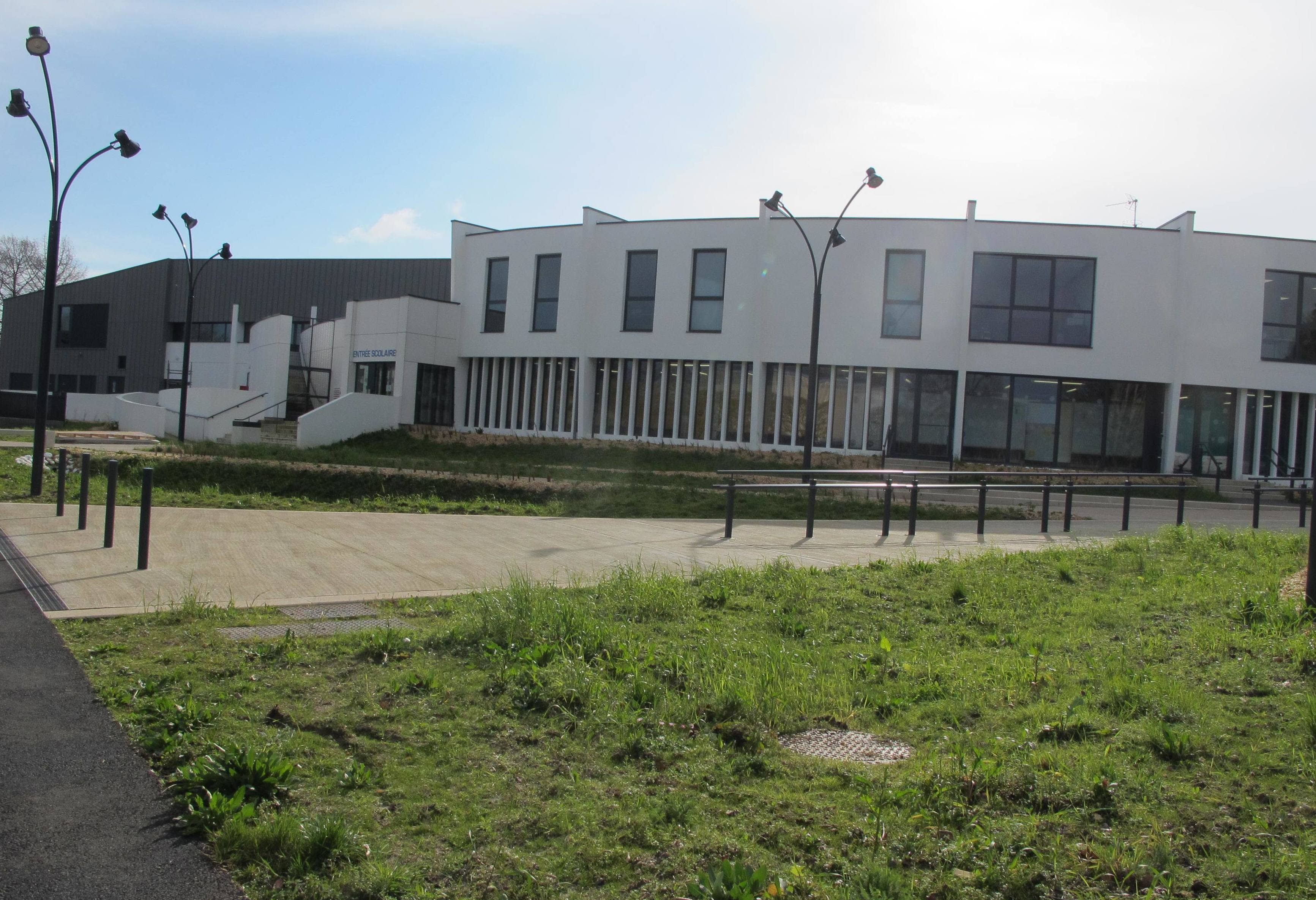 Apprécié autant qu’il a été attendu, le centre aquatique des Grands-Prés a été livré en 2019, après moult péripéties.