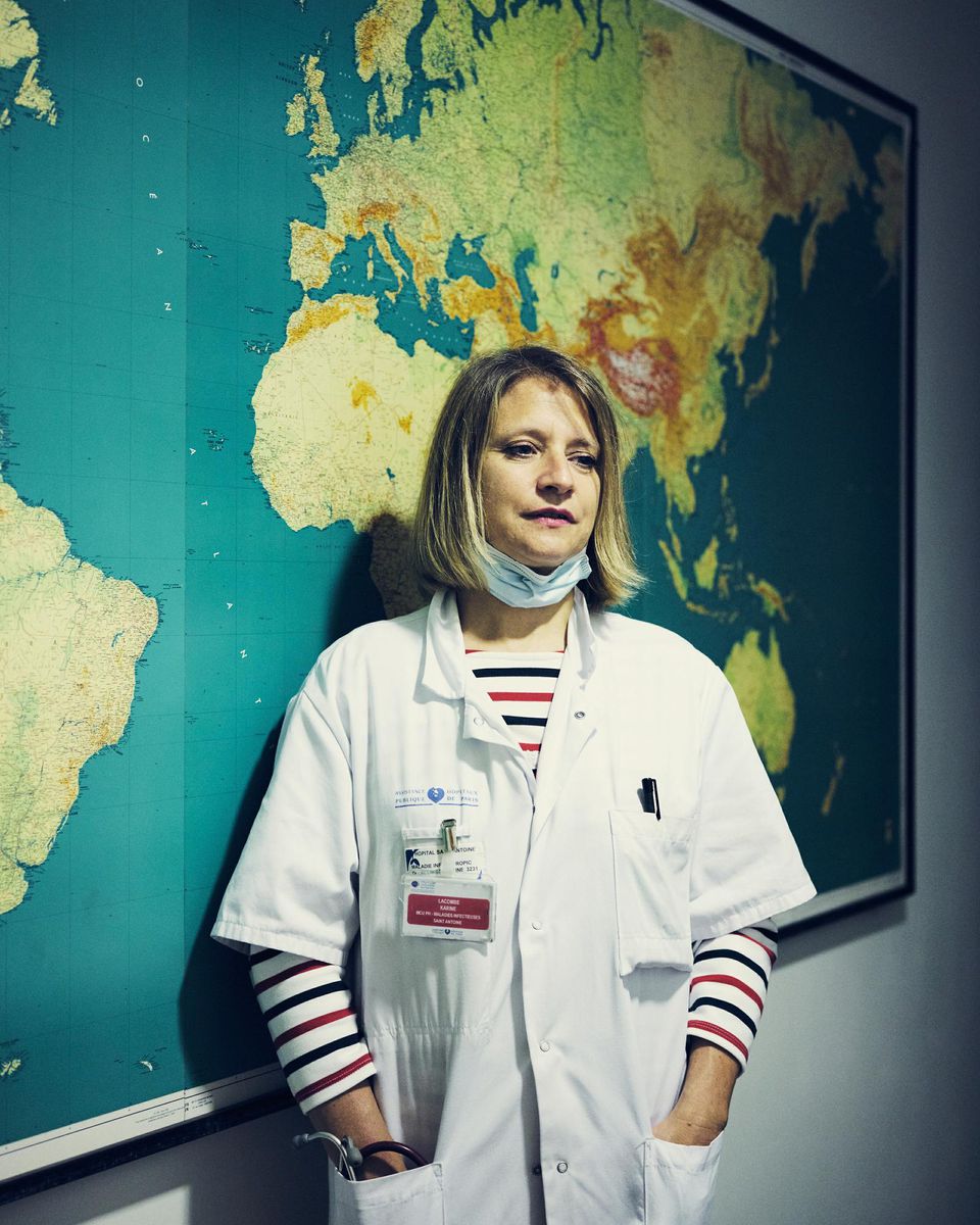La professeure Karine Lacombe, infectiologue et cheffe de service à l'hôpital Saint-Antoine, le 18 mars.