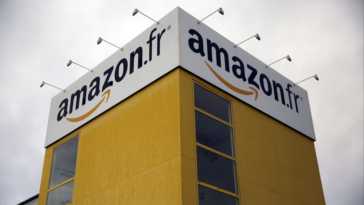 Le site d'Amazon à Saran (Loiret) / © OLIVIER ARANDEL/LE PARISIEN/MAXPPP